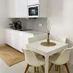 Luxury Designer In The Historical Center Apartament