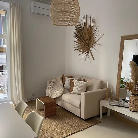 Luxury Designer In The Historical Center Apartment La Spezia